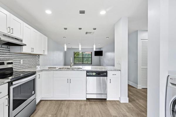 Sheffield Woods At Wellington, 12989 Odessa Trl #5, Wellington, Florida 33414, image 1