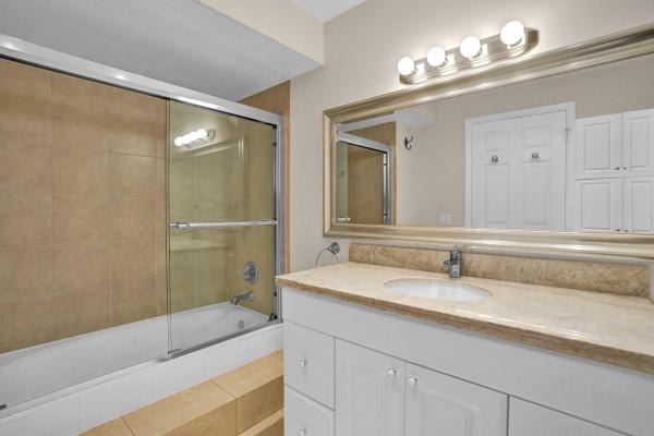 Country Club Village, 16300 Golf Club Rd #109, Weston, Florida 33326, image 1