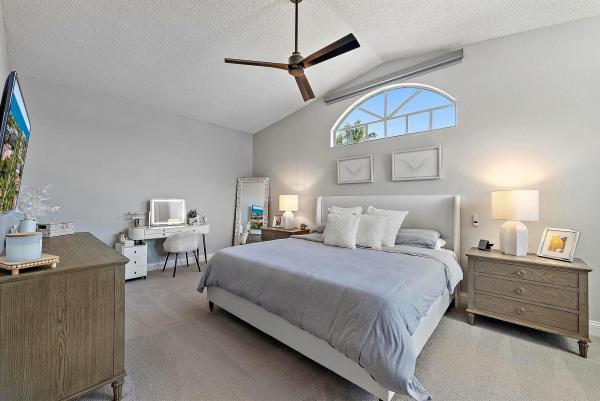 Villa D'Este, 4 Via Angelico, Palm Beach Gardens, Florida 33418, image 1