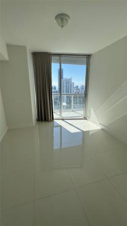 Icon Brickell Tower 1, 475 Brickell Ave #4913, Miami, Florida 33131, image 2