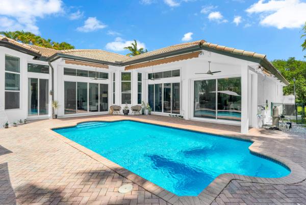 Old Cutler Palms, 17050 SW 74th Ave, Palmetto Bay, Florida 33157, image 1