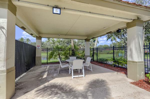 St Andrews At Boynton Beach, 7864 Sonoma Springs Cir #206, Lake Worth, Florida 33463, image 1