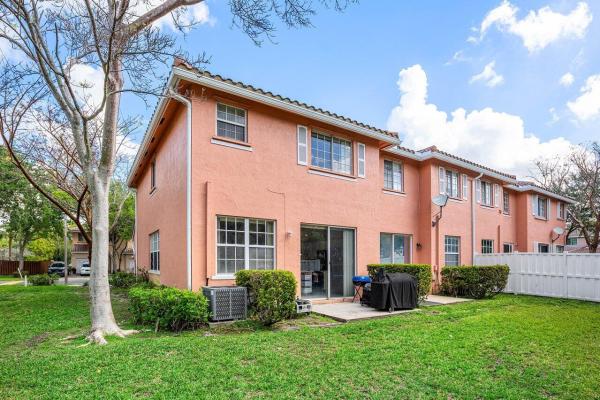 Southwind Cove, 9090 NW 40th Pl, Sunrise, Florida 33351, image 2