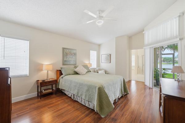 Cameron Lake, 477 Cameron Dr, Weston, Florida 33326, image 2