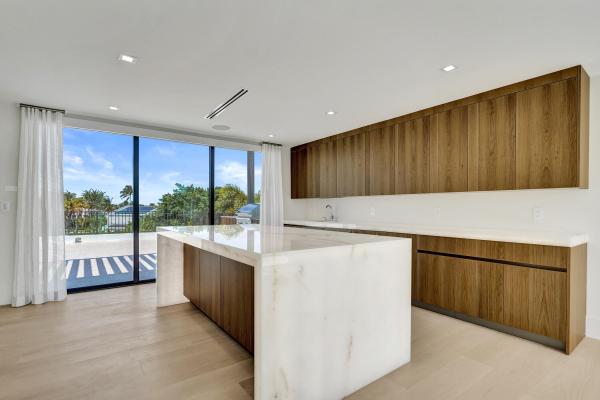 365 NE 3rd St, Boca Raton, Florida 33432, image 1