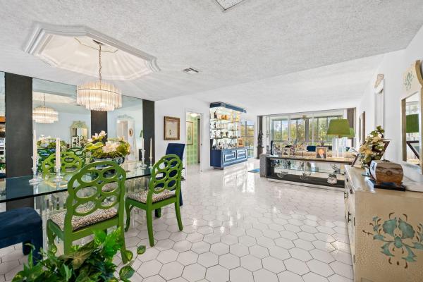 Palm-Aire Country Club 6, 3960 Oaks Clubhouse Dr #304, Pompano Beach, Florida 33069, image 3