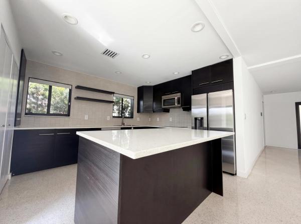 Lauder Gate, 1717 NE 20th Ave, Fort Lauderdale, Florida 33305, image 3
