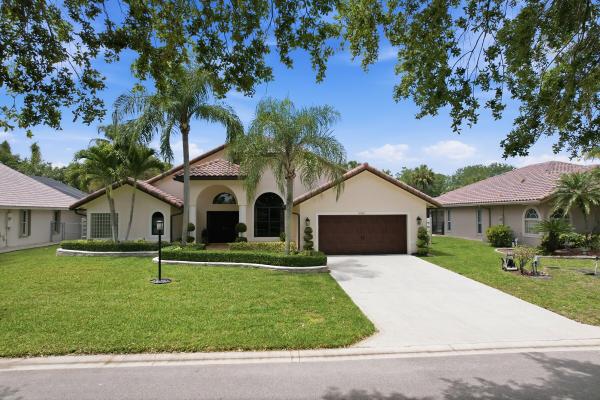 Carriage Pointe Estates, 4300 NW 83rd Ln, Coral Springs, Florida 33065, image 1