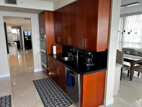L'Hermitage, 3200 N Ocean Blvd #1101, Fort Lauderdale, Florida 33308, image 1
