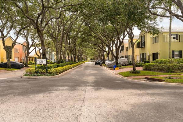 Charleston Place, 5926 Bartram St, Boca Raton, Florida 33433, image 1