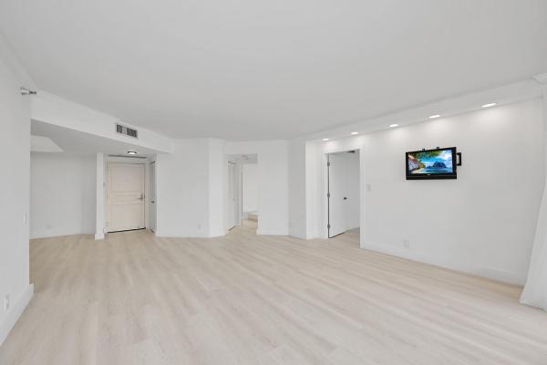 Harborside At The Waterways, 3640 Yacht Club Dr #1501, Aventura, Florida 33180, image 1