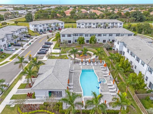 Sunset Trails, 4613 NW 118th Ave, Coral Springs, Florida 33076, image 3