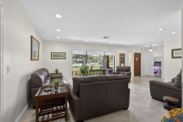 Pinewood East 2 Of Wellington, 12338 Old Country Rd N, Wellington, Florida 33414, image 1