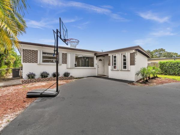 Hollywood Hills, 2003 N 42nd Ave, Hollywood, Florida 33021, image 2