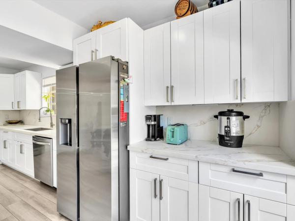 Hollywood Hills, 2003 N 42nd Ave, Hollywood, Florida 33021, image 1