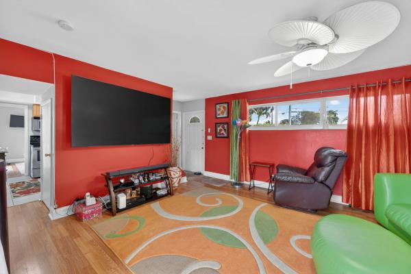 Kimberly Lake Villas, 1380 NE 40th Dr, Oakland Park, Florida 33334, image 3