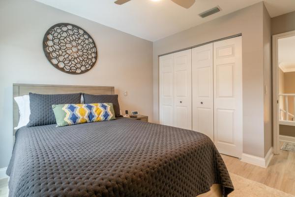 Barclay Club, 16 Windsor Ln, Palm Beach Gardens, Florida 33418, image 2