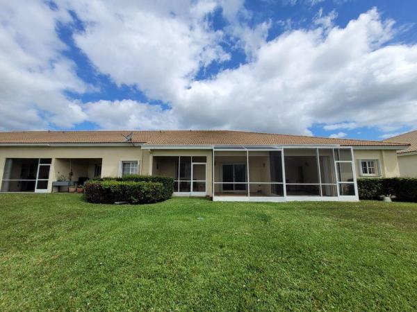 Lighthouse Pointe At Baywinds, 9934 Galleon Dr, West Palm Beach, Florida 33411, image 2
