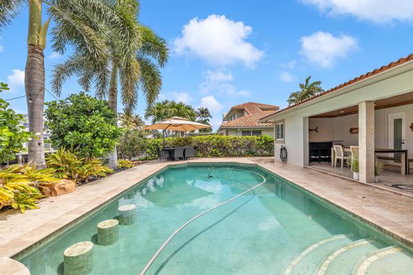 Coral Key Villas, 2471 NE 46th St, Lighthouse Point, Florida 33064, image 1