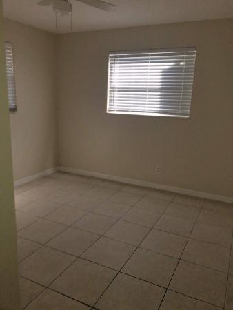 404 NE 4th St #1-2, Pompano Beach, Florida 33060, image 1
