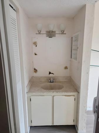 3253 Riverside Dr #D-301, Coral Springs, Florida 33065, image 2
