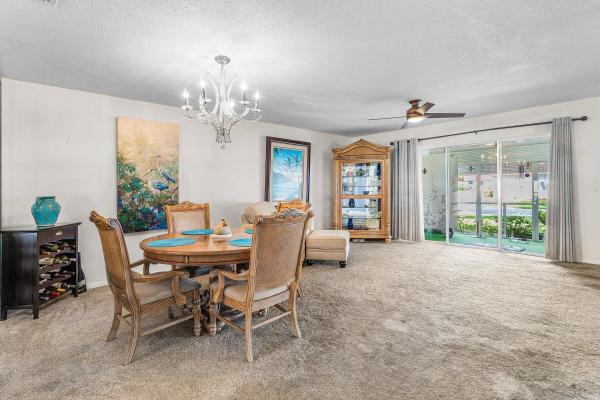 852 Salem Ln, Lake Worth, Florida 33467, image 2