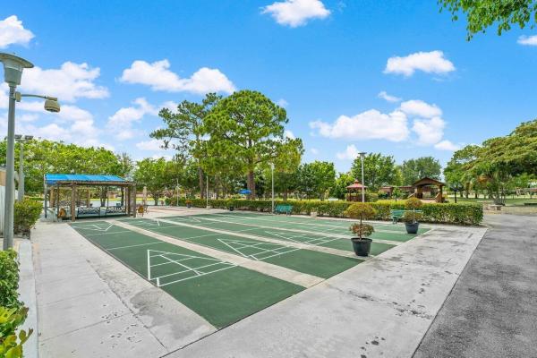 852 Salem Ln, Lake Worth, Florida 33467, image 1