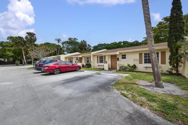 Palm-Aire Village, 3004 NW 69th Ct #1D, Fort Lauderdale, Florida 33309, image 1