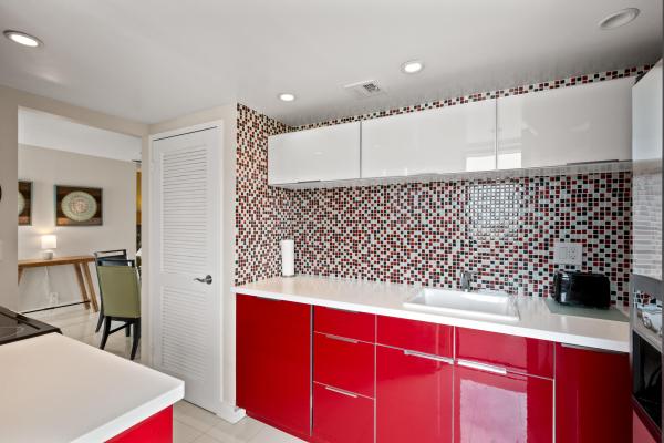 The Yacht Club, 301 Golden Isles Dr #412, Hallandale Beach, Florida 33009, image 1