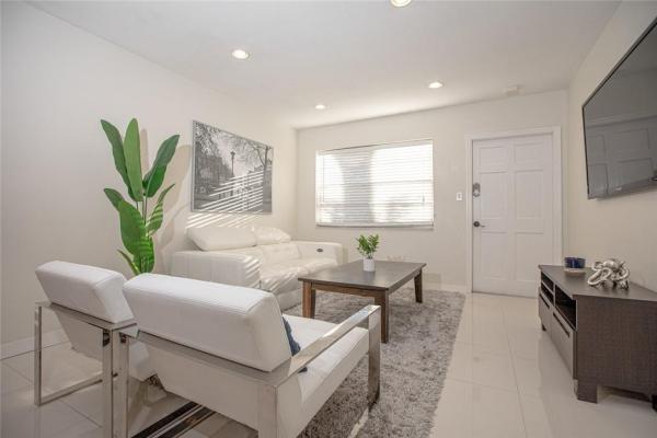 Riverview South, 601 SE 5th Ct #108, Fort Lauderdale, Florida 33301, image 1