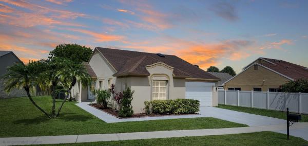 Regency Place At Boca Winds, 22561 Middletown Dr, Boca Raton, Florida 33428, image 3