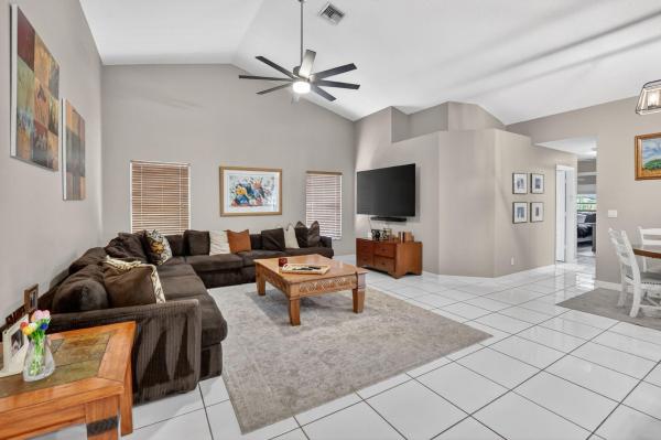 Cape Sable, 18743 Cape Sable Dr, Boca Raton, Florida 33498, image 2