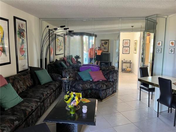 Tiara East, 333 NE 21st Ave #304, Deerfield Beach, Florida 33441, image 1