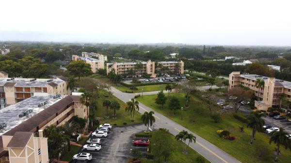 Huntington Lakes 2, 14307 Bedford Dr #302, Delray Beach, Florida 33446, image 1