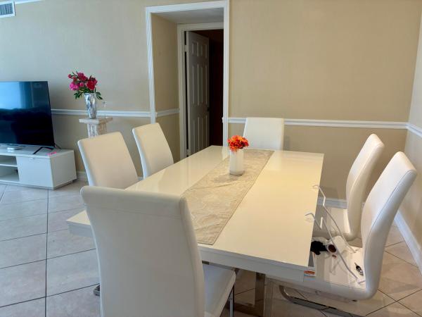 Palm-Aire Country Club 2, 2691 S Course Dr #409, Pompano Beach, Florida 33069, image 1