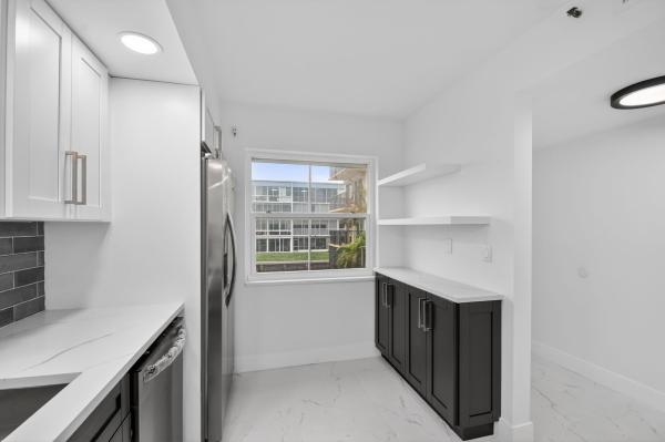 Hidden Harbour Of The Palm Beaches, 896 N Federal Hwy #224, Lantana, Florida 33462, image 1