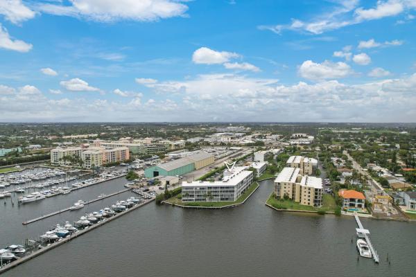 Waterway Club, 200 Waterway Dr S #209, Lantana, Florida 33462, image 2