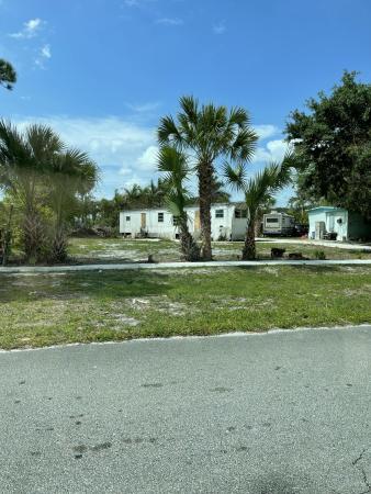 5226 Mobilaire Dr, West Palm Beach, Florida 33417, image 2