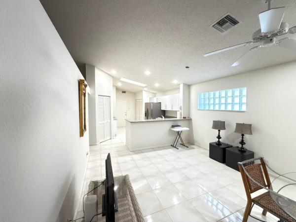 Palm Isles, 9706 Harbour Lake Cir, Boynton Beach, Florida 33437, image 2