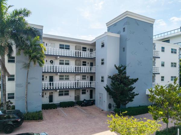 Island House East, 40 Isle Of Venice Dr #9, Fort Lauderdale, Florida 33301, image 3
