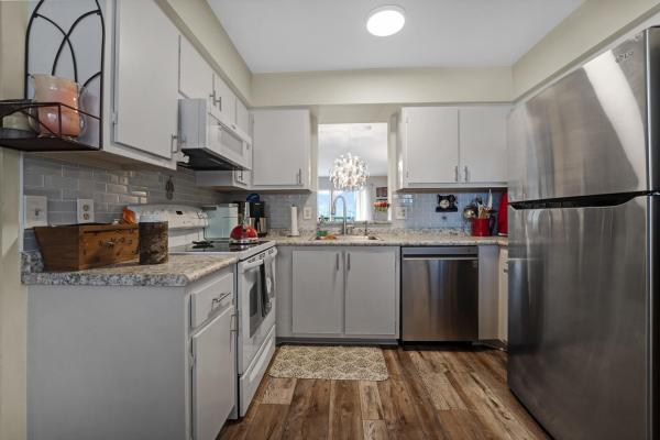 Huntington Lakes 2, 6936 Huntington Ln #204, Delray Beach, Florida 33446, image 3