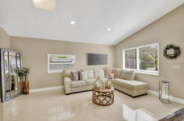 Parkway Village, 8699 Uranus Ter, West Palm Beach, Florida 33403, image 3