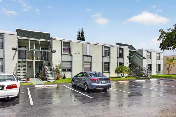 7321 NW 18th St #107, Margate, Florida 33063, image 1