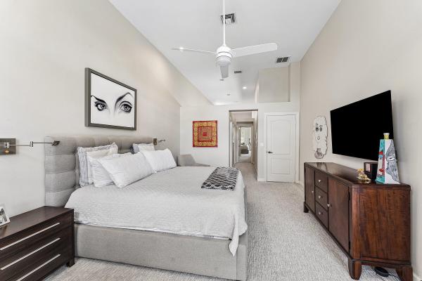 Coral Cay, 136 Coral Cay Dr, Palm Beach Gardens, Florida 33418, image 2
