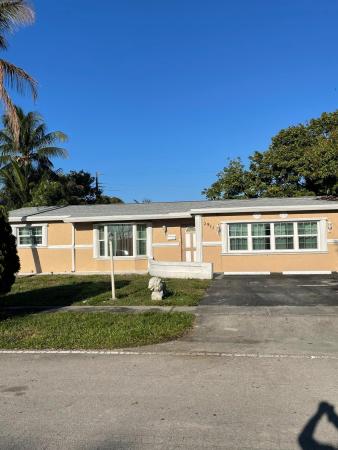 Oriole Estates, 3911 NW 32nd Ave, Lauderdale Lakes, Florida 33309, image 1