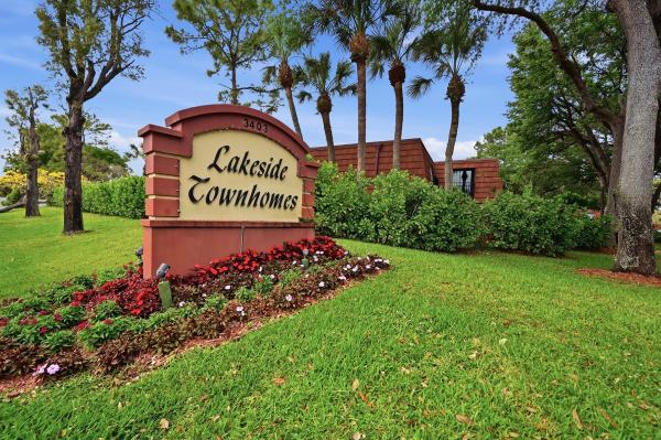 Coral Lake At Boca Raton, 9399 Boca River Cir, Boca Raton, Florida 33434, image 2