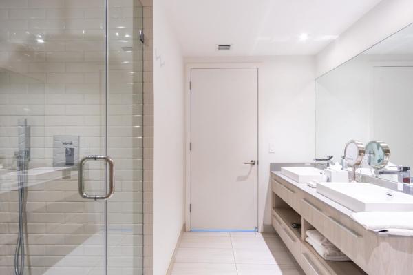 Hyde Beach House, 4010 S Ocean Dr #R1909, Hallandale Beach, Florida 33019, image 1