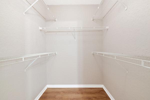 LakeView Club, 2861 N Oakland Forest Dr #202, Oakland Park, Florida 33309, image 3