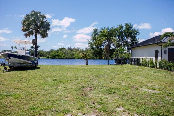 Island Estates, 6535 Paul Mar Dr, Lake Worth, Florida 33462, image 3