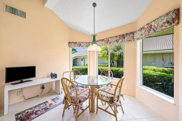 Boca Woods Country Club, 10215 Boca Woods Ln, Boca Raton, Florida 33428, image 1